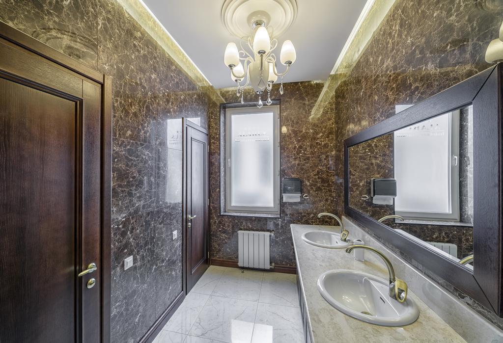 Alarus Luxe Hotel Odesa Exterior photo